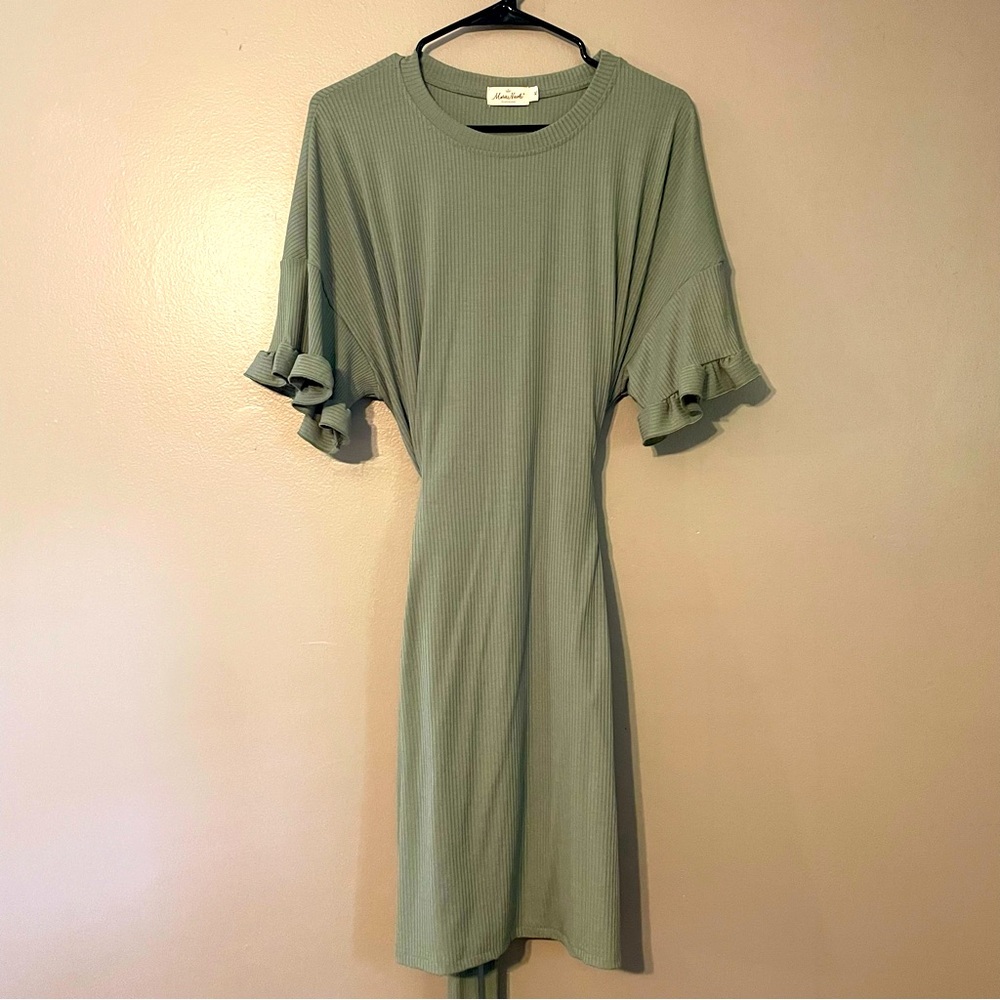 Marie Nicole Clothing Dress XLarge